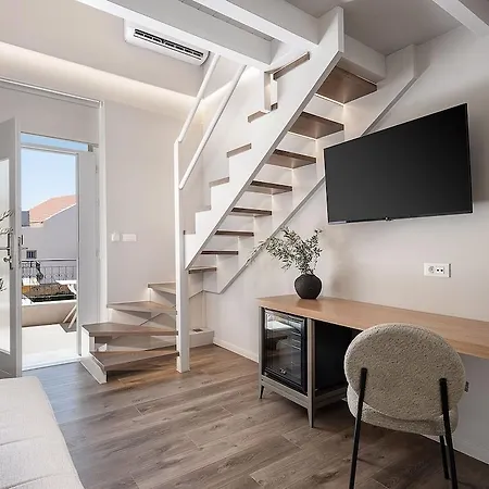 Apartment Elia Estia *
